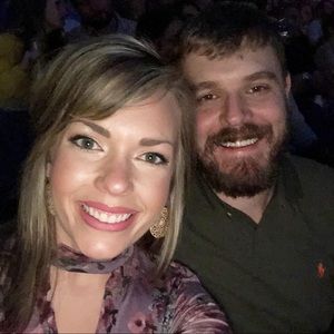 Meet your Posher, Robin